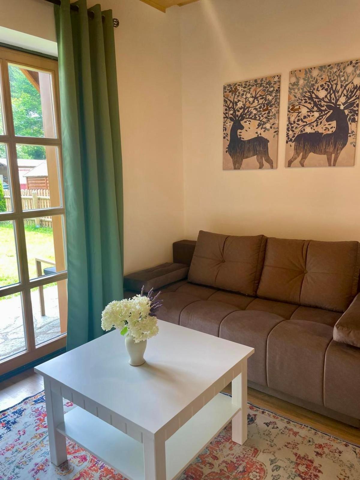 Apartman 8, Jezerne Velké Karlovice Eksteriør billede